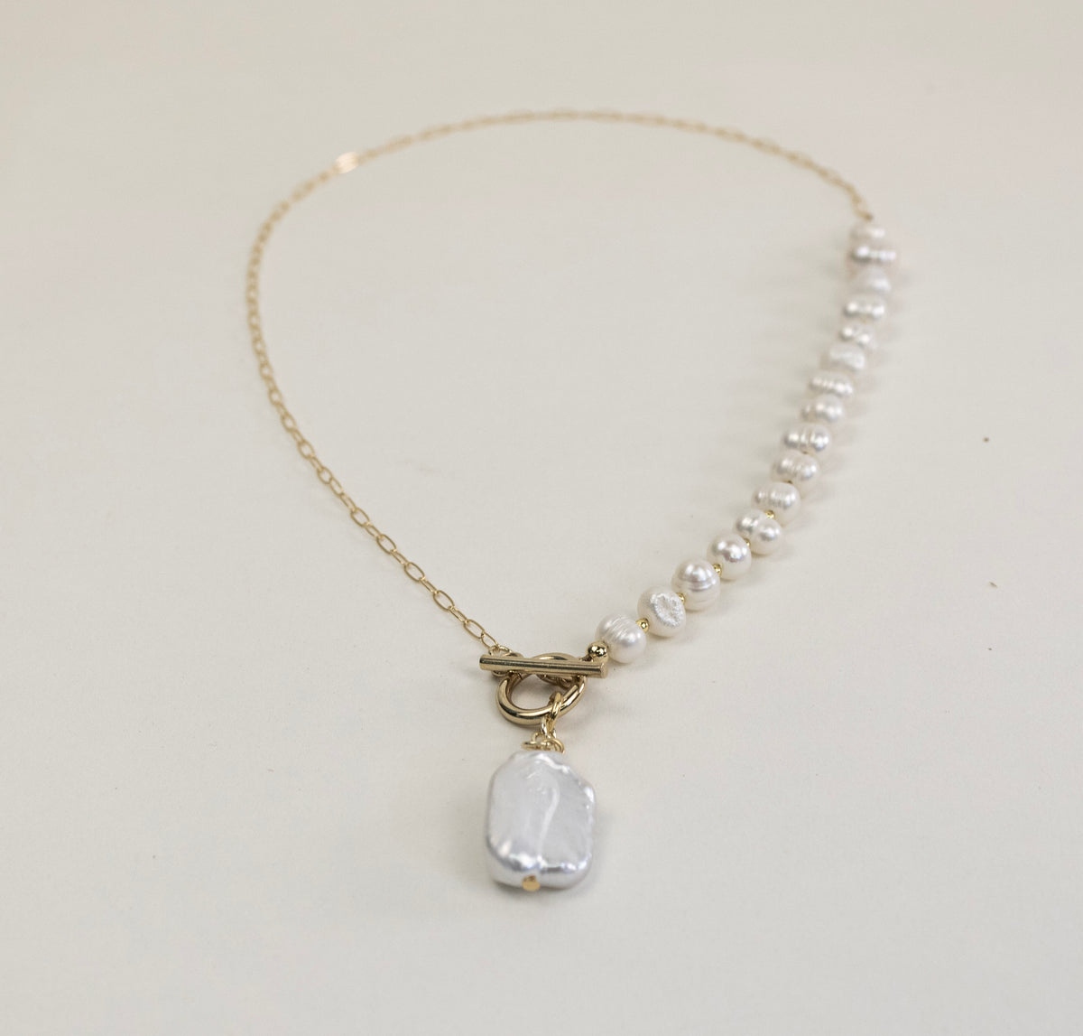 Maris Necklace