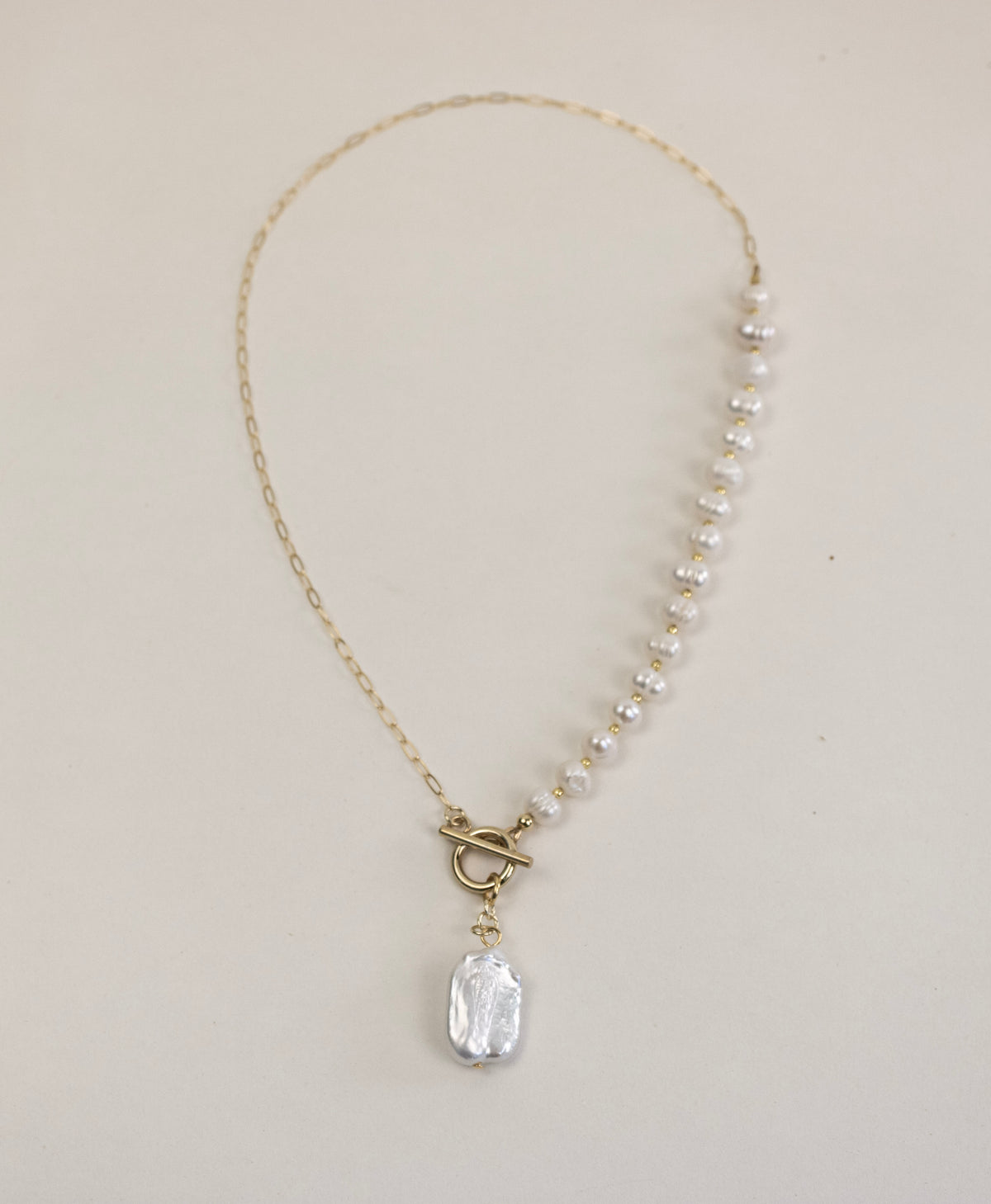 Maris Necklace